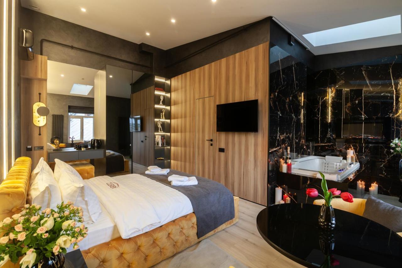 Aristo Jacuzzi Hotel إلفيف المظهر الخارجي الصورة