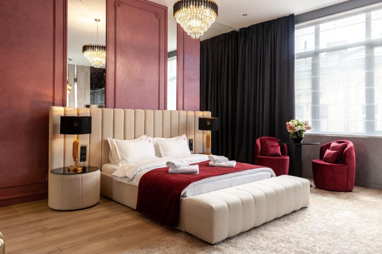 Aristo Jacuzzi Hotel إلفيف المظهر الخارجي الصورة