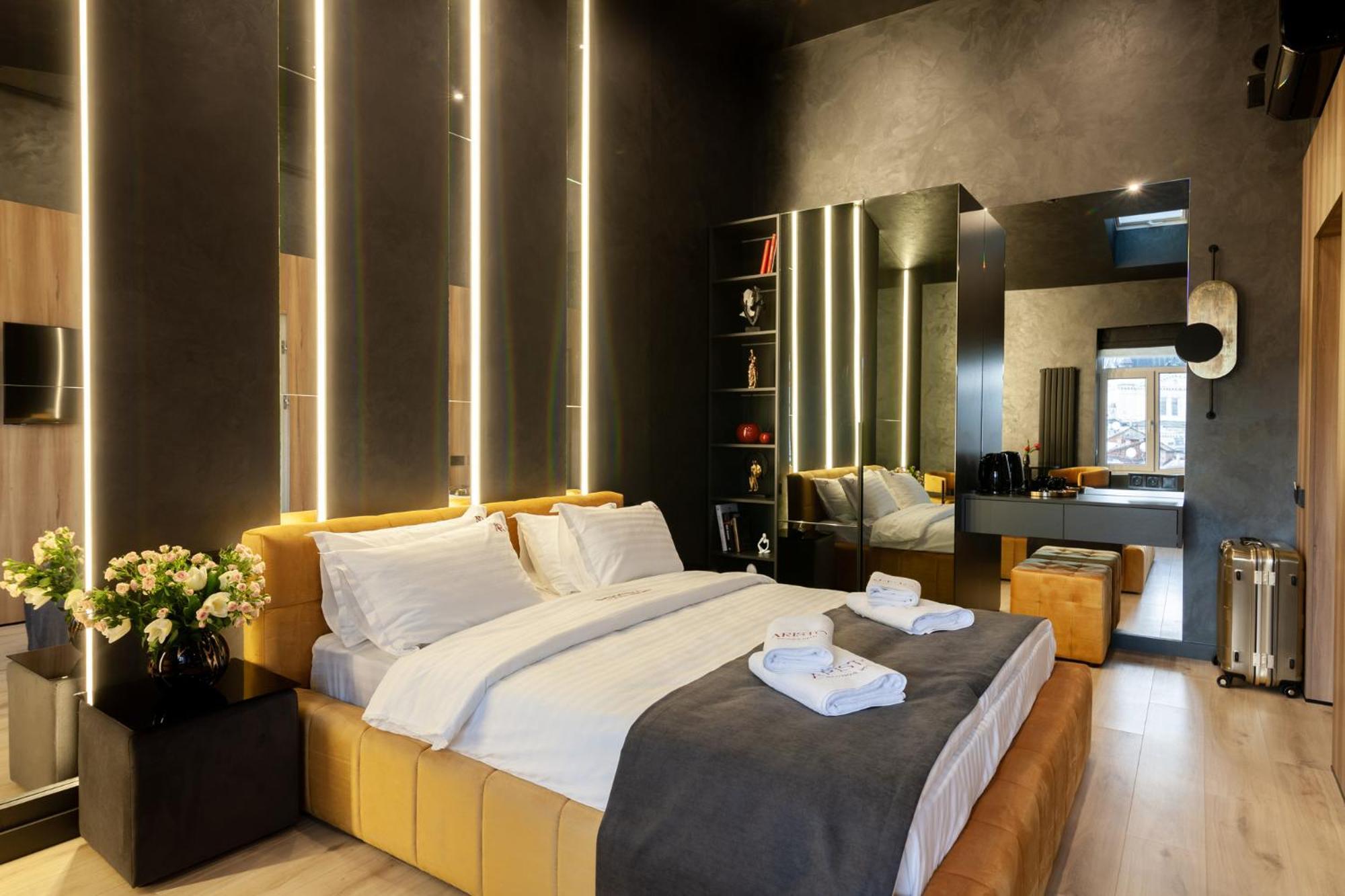 Aristo Jacuzzi Hotel إلفيف المظهر الخارجي الصورة